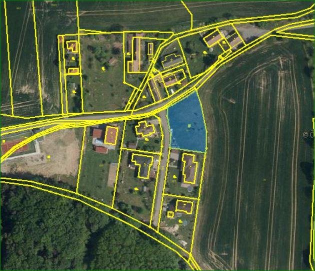 Stavební pozemek 1454 m2, Holičky - Morašice, okres Chrudim