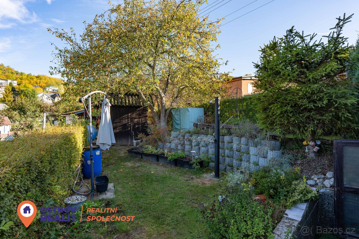 Prodej, pozemek 272 m2 s obytnou chatkou, Bohutín