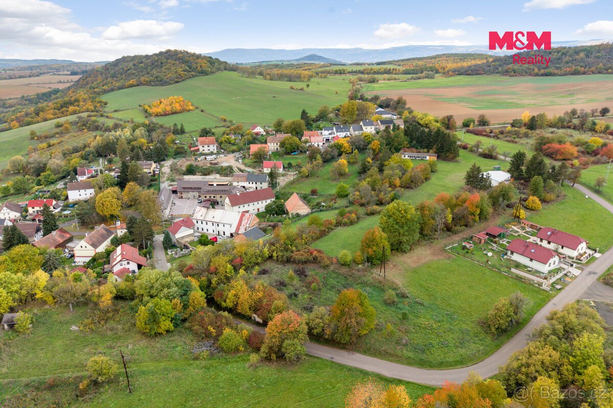 Prodej pozemku k bydlení, 3215 m², Řehlovice