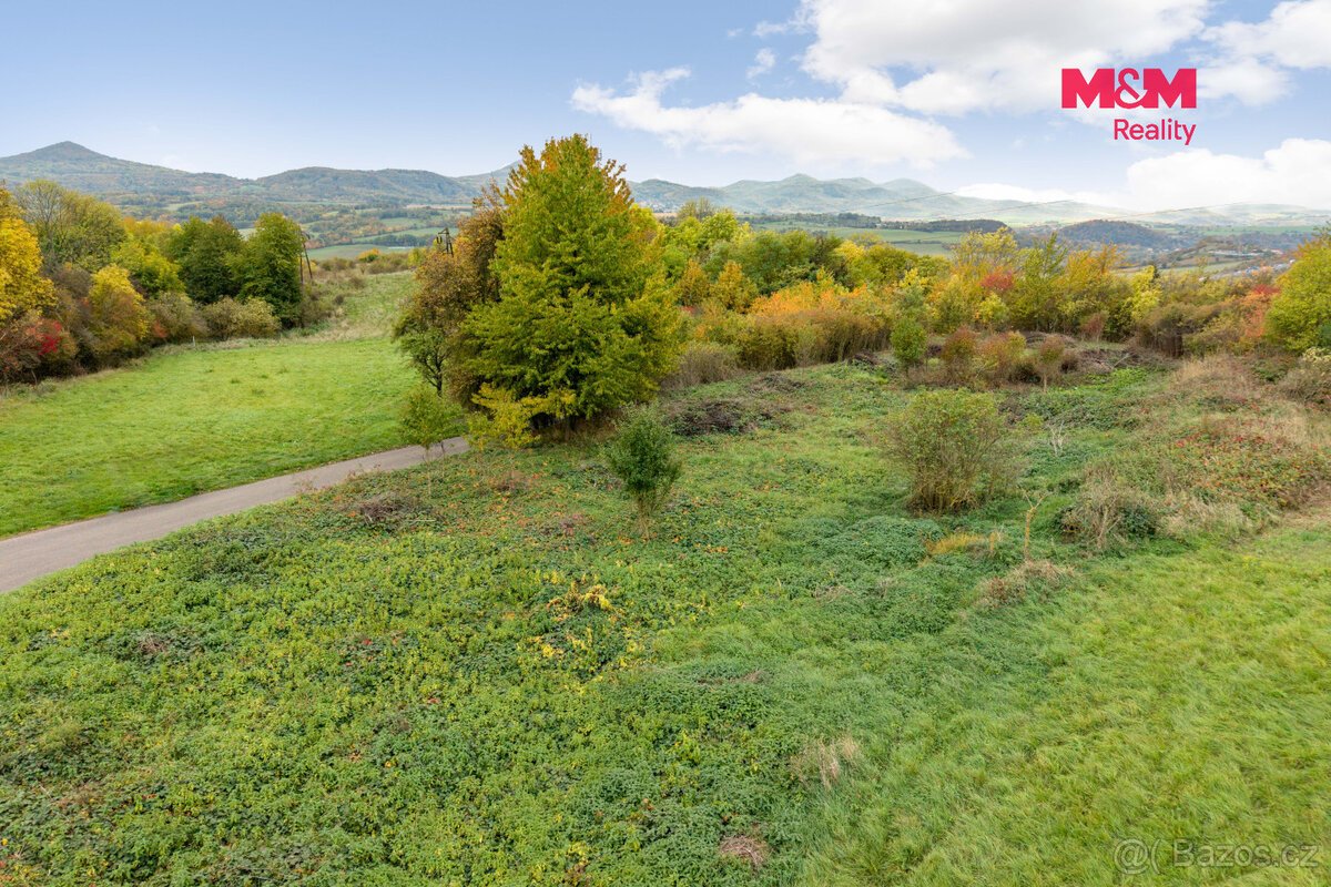 Prodej pozemku k bydlení, 3215 m², Řehlovice
