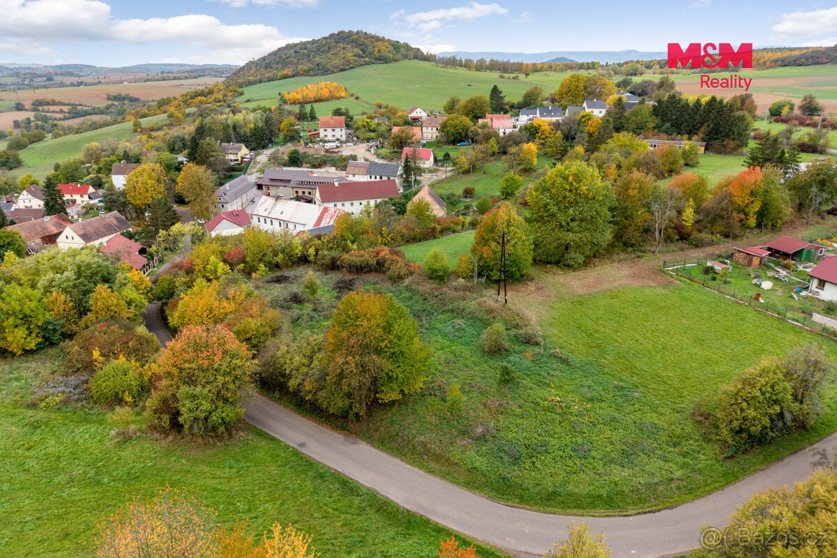 Prodej pozemku k bydlení, 3215 m², Řehlovice
