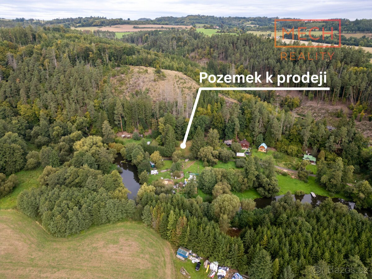Stavební pozemek Libež, 1248 m2