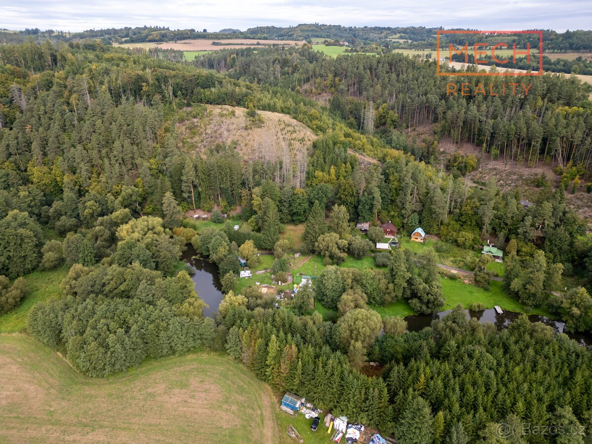 Stavební pozemek Libež, 1248 m2