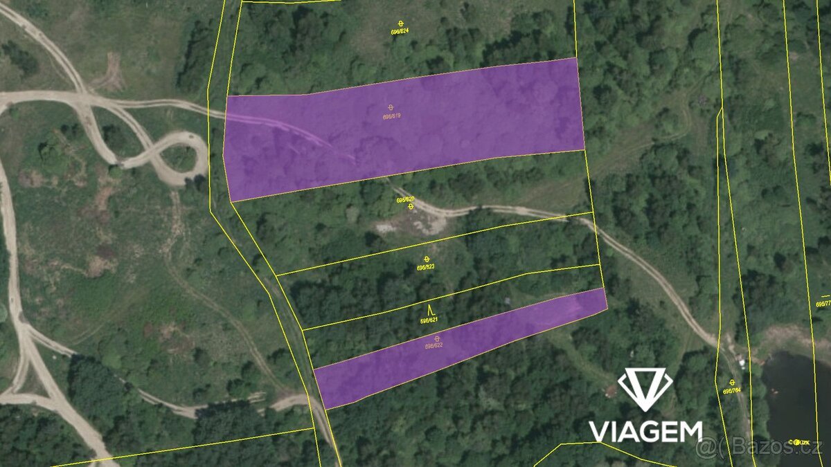 Spekulační - komerční a ostatní 6 348 m², Podíl 33 % o výměř