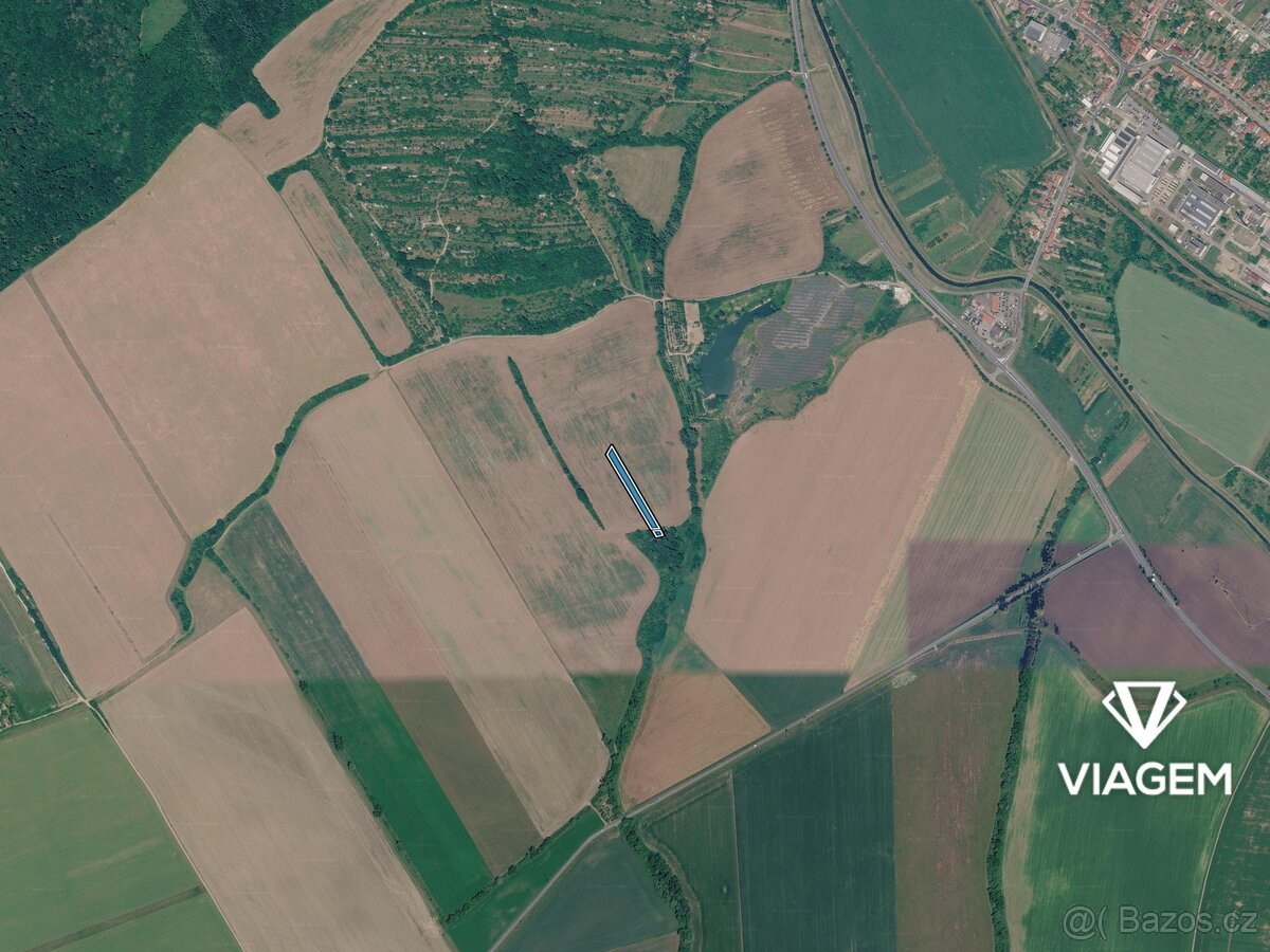 Pole 3 159 m²
