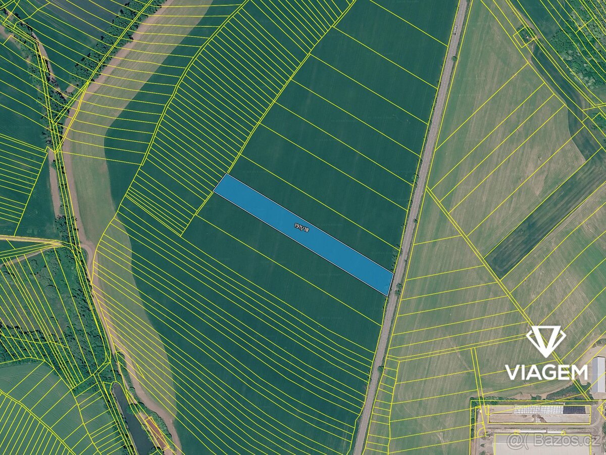 Pole 10 416 m², Podíl 25 % o výměře 2 604 m²