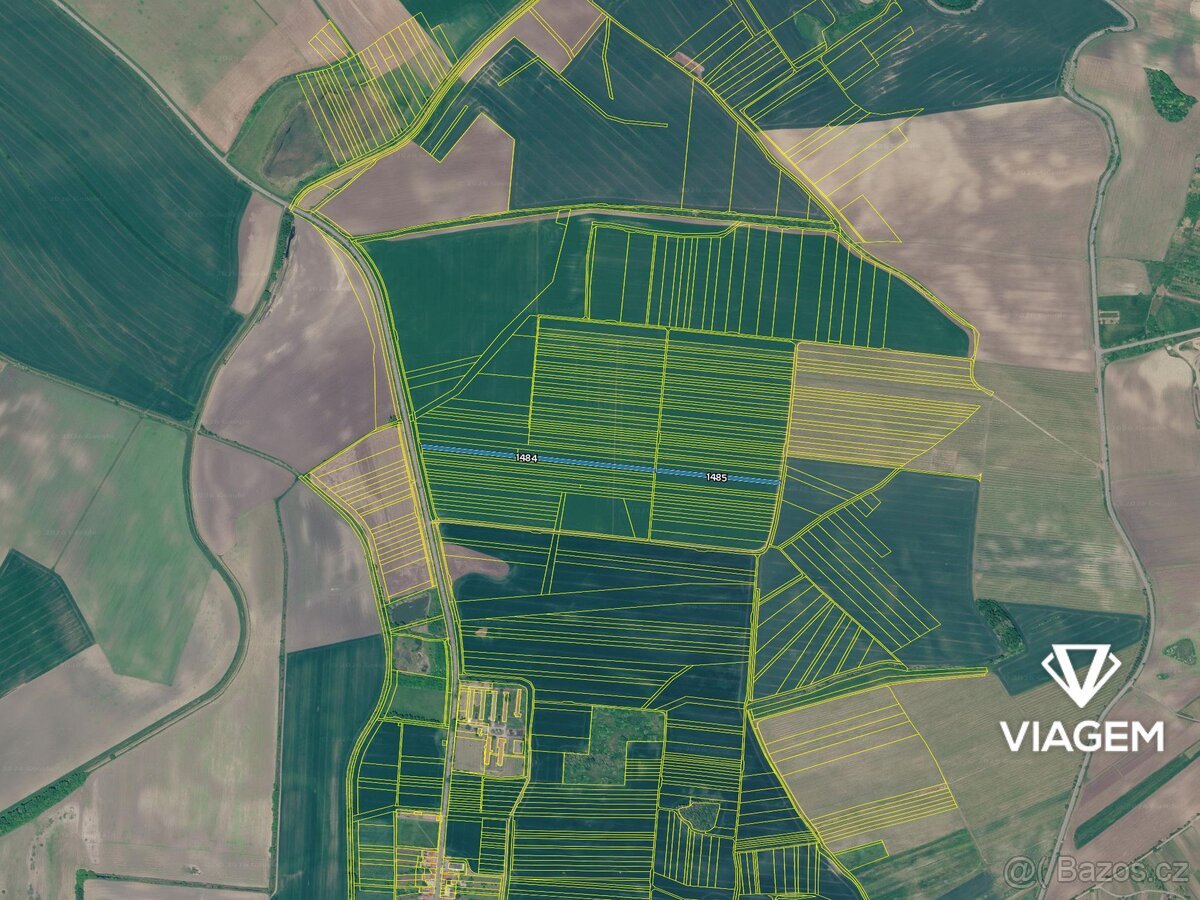 Pole 8 638 m², Podíl 33 % o výměře 2 879 m²