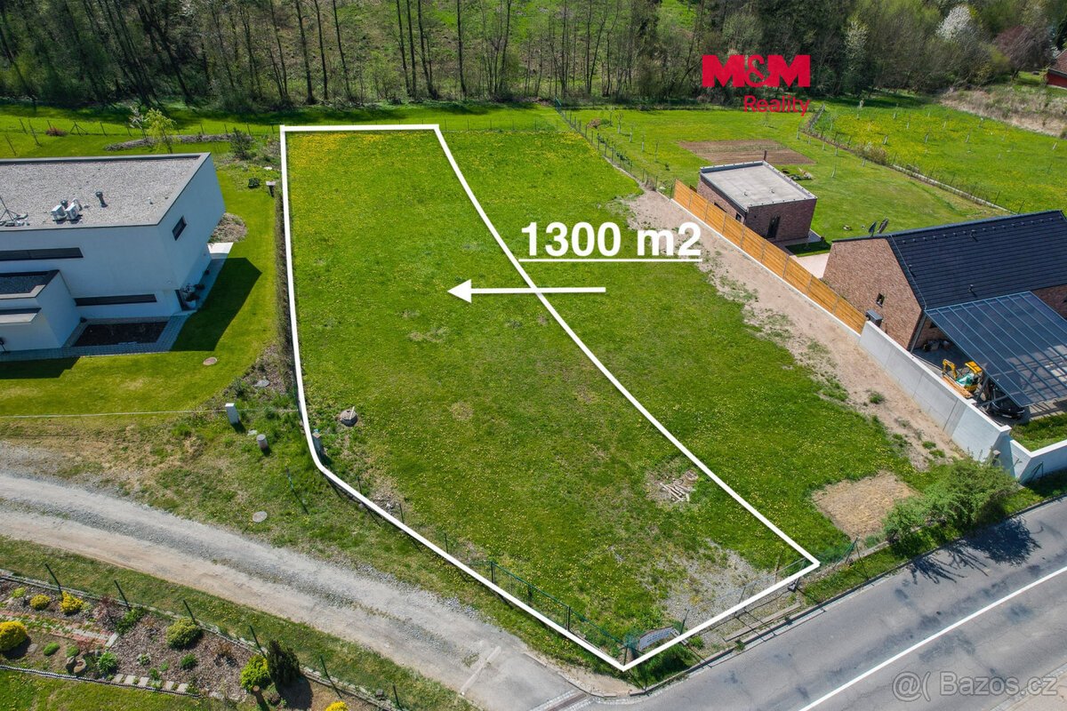 Prodej pozemku k bydlení, 1300 m², Zlín, ul. Pod Větřákem