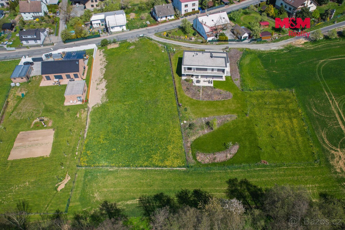 Prodej pozemku k bydlení, 1300 m², Zlín, ul. Pod Větřákem