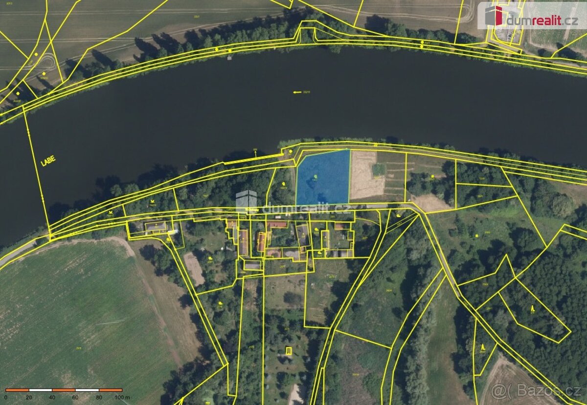 Prodej podílu 1/6 nestavebního pozemku na břehu Labe, v k.ú.