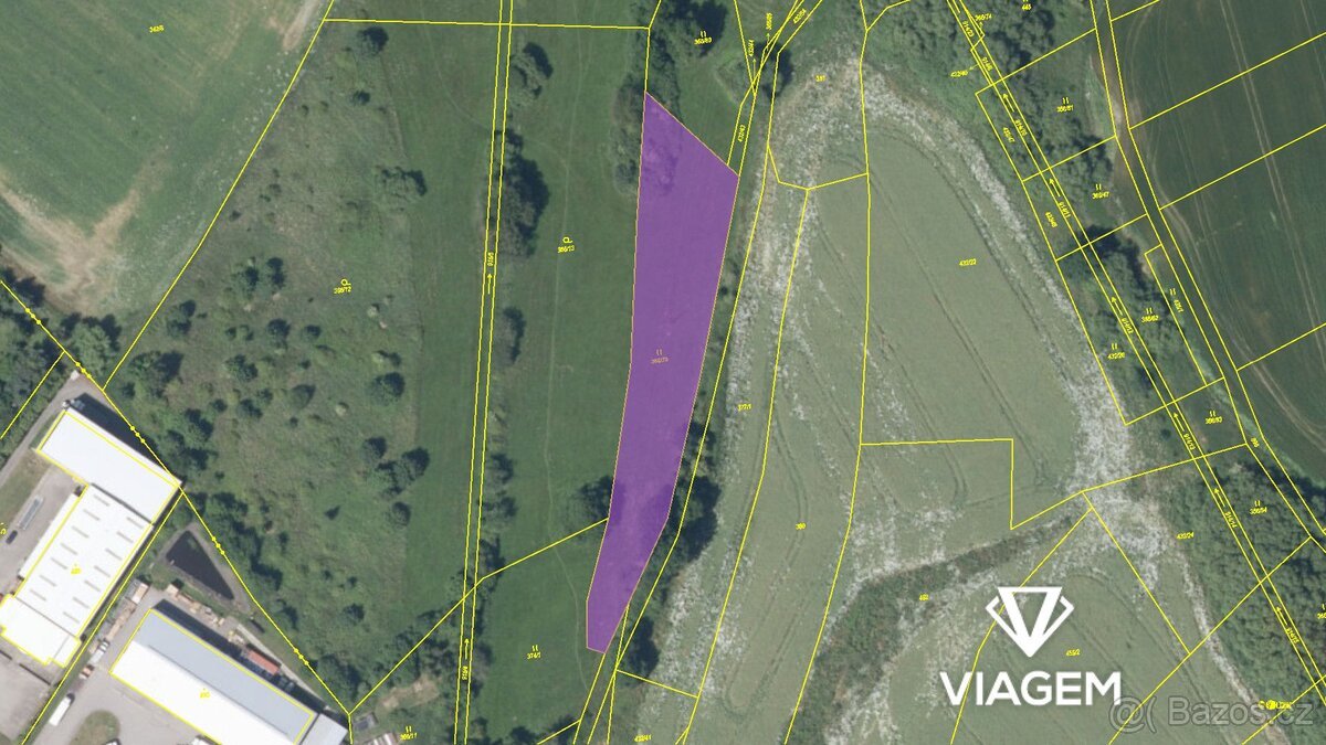 Pole 3 467 m², Podíl 25 % o výměře 867 m²