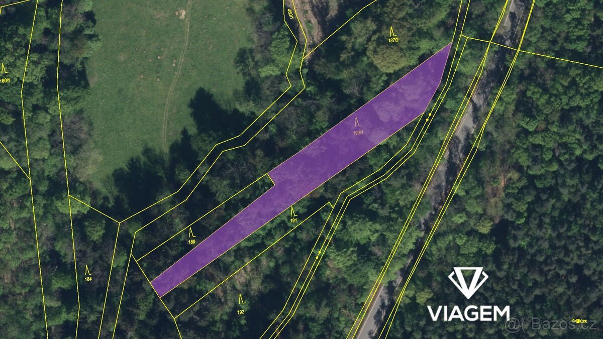Les 2 014 m², Podíl 50 % o výměře 1 007 m²