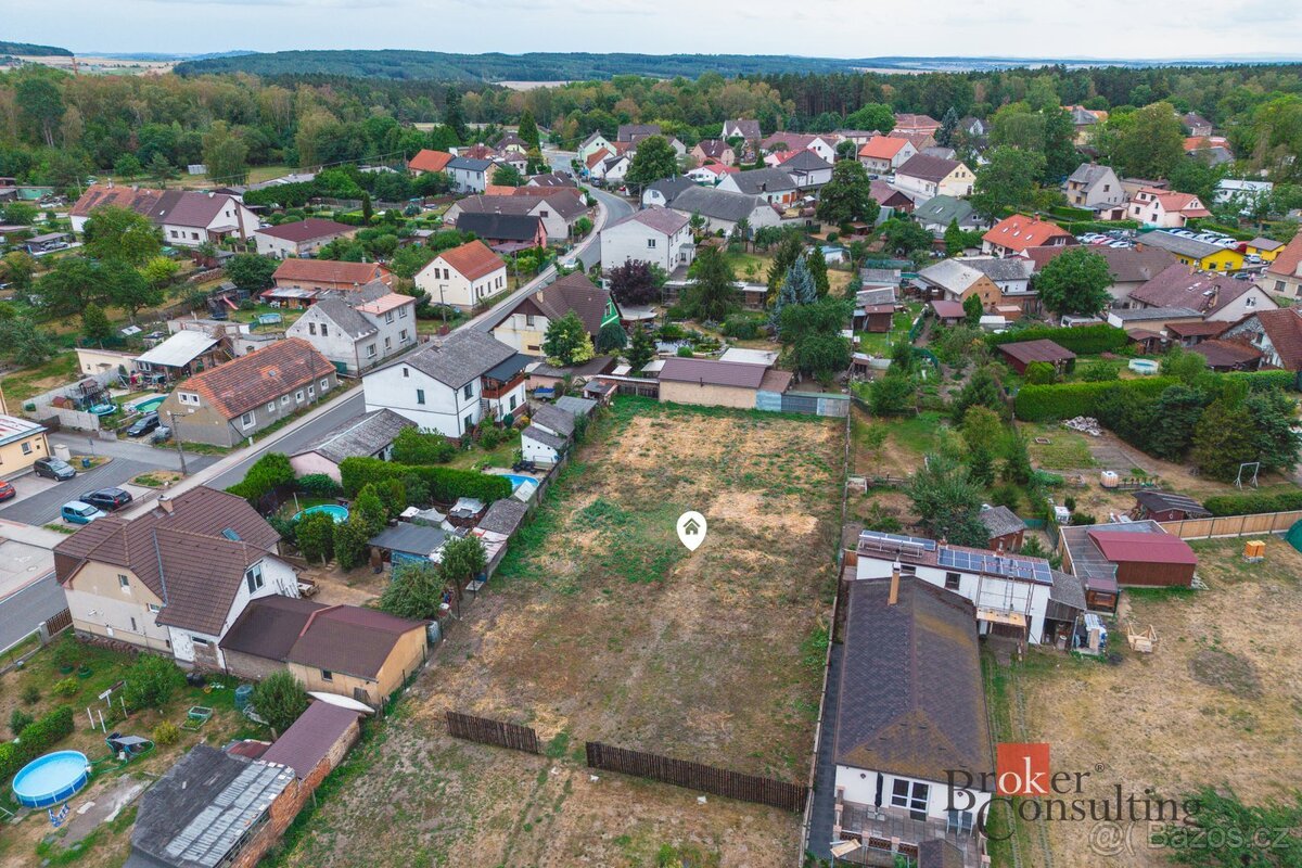Prodej, pozemky/bydlení, 1640 m2, Břasy, Rokycany [ID 92303]