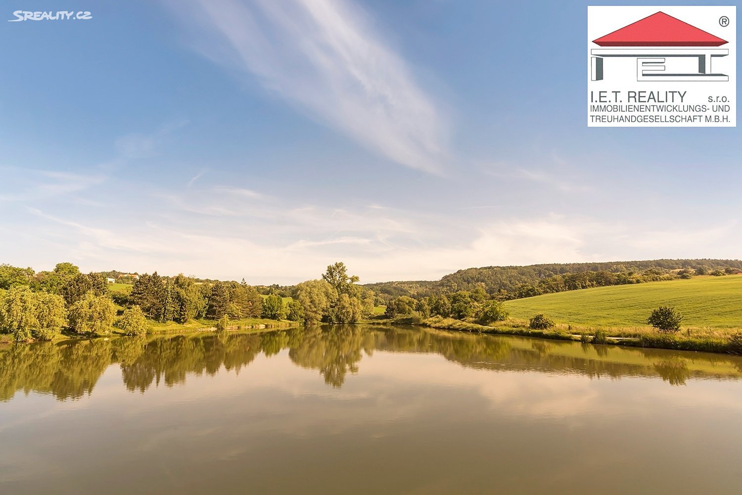Prodej  rybníku (vodní plochy) 17 000 m²