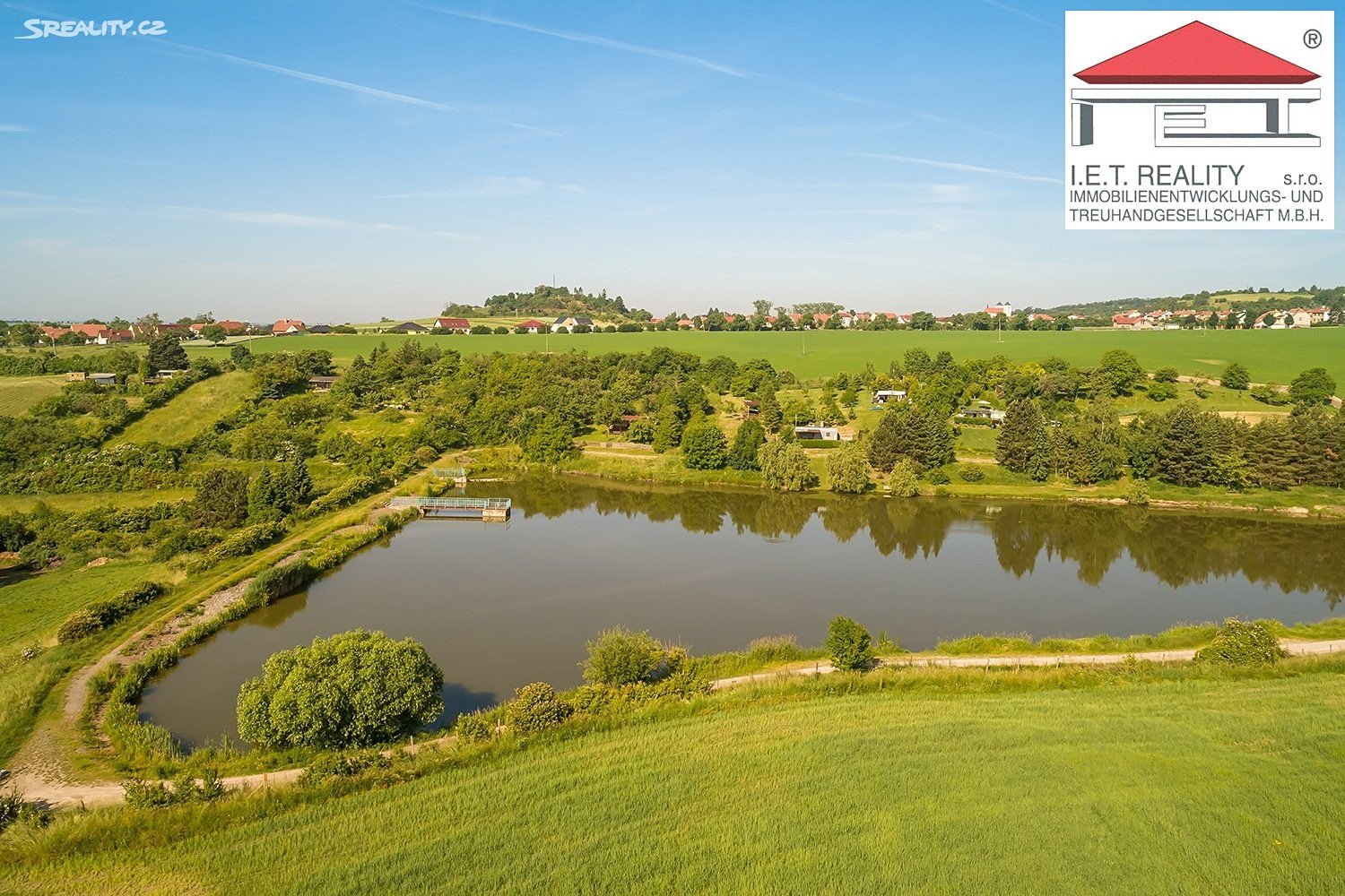 Prodej  rybníku (vodní plochy) 17 000 m²