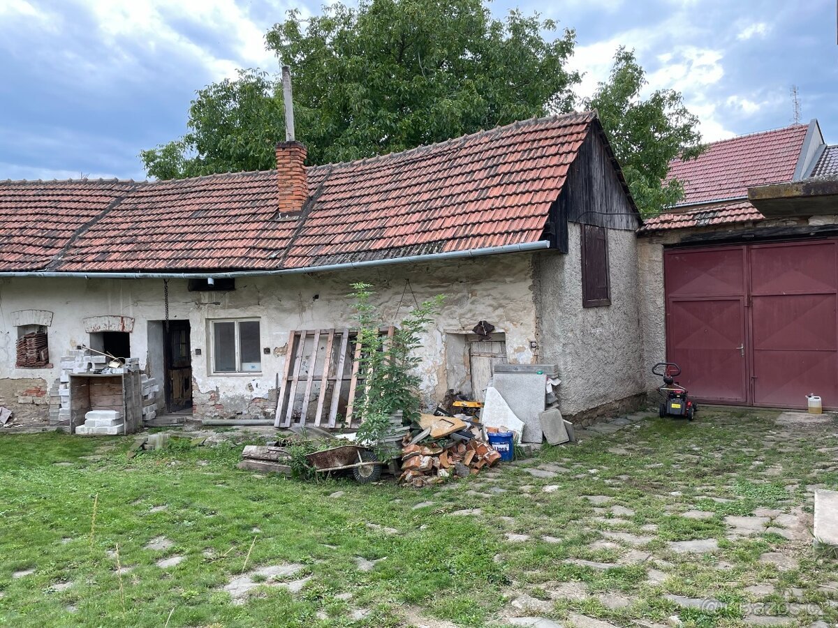 Prodej pozemku, domu, Olšany u Prostějova